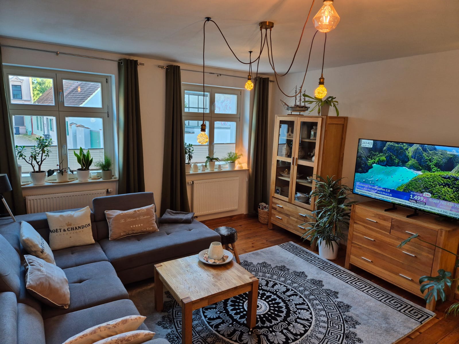 Gemütliches Wohnzimmer der Altstadt-Ferienwohnung